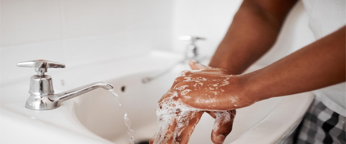 شستن مرتب دست ها برای جلوگیری از آنفولانزا